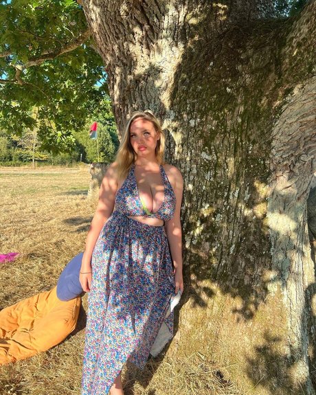 moonbeamlouth nudes onlyfans