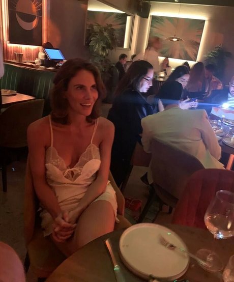 Andja Lorein only fans pictures