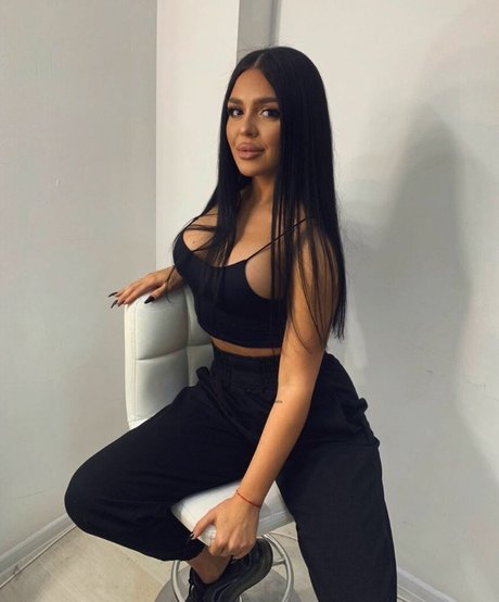 andra dumi onlyfans nudes