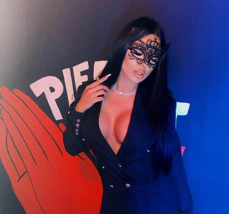 andra dumi only fans pic