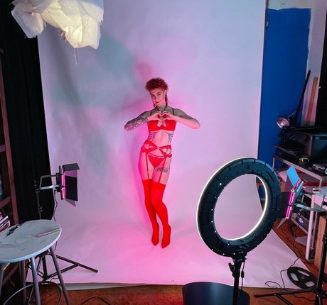 CBG19 nude only fans leaks