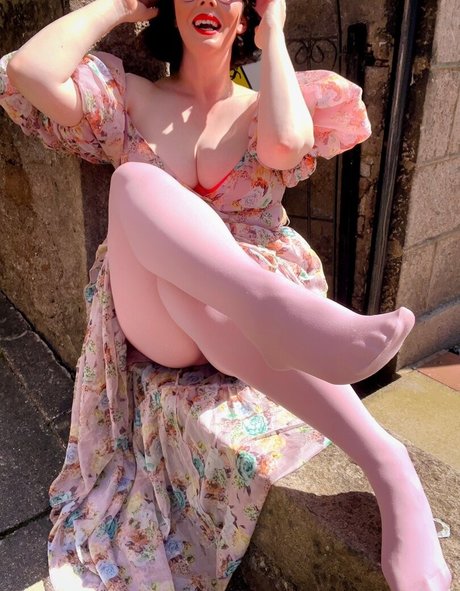 loveitwithlynsey only fans content