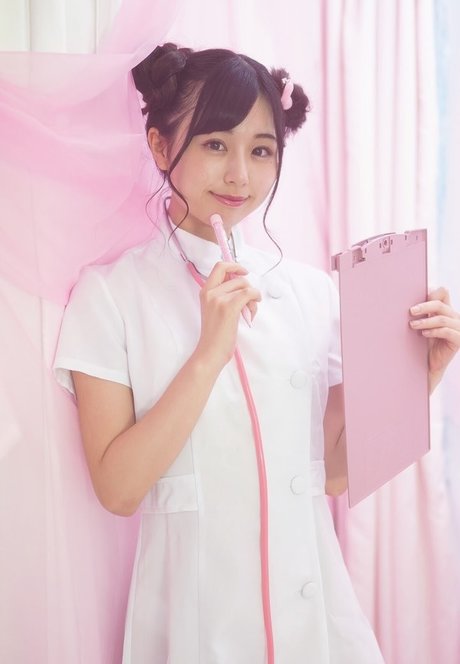 kurita__emi onlyfans model images