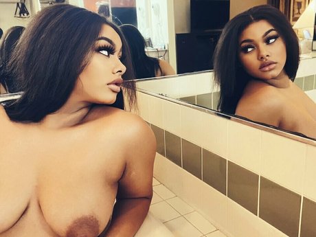 Leah Layne leaked onlyfans sex