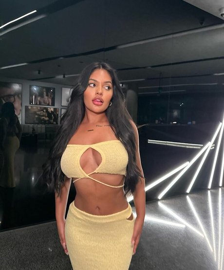 Ari Kumar onlyfans nide