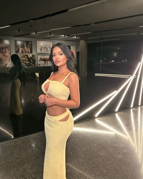 Ari Kumar onlyfans nsfw