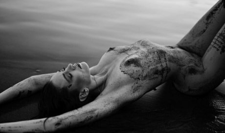 blonde lesbian onlyfans nudes glimpse