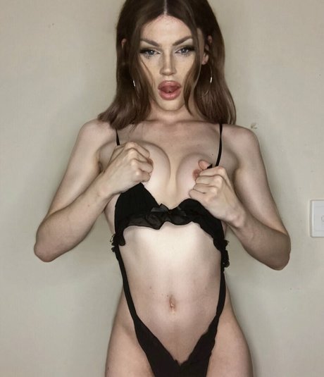 Bronte King nude leak onlyfans