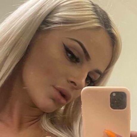 Maddie Murdoch nude onlyfans