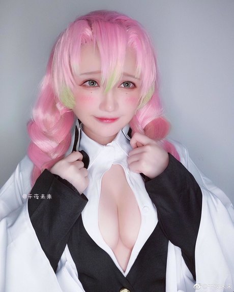 SenyaMiku onlyfans leaked tits