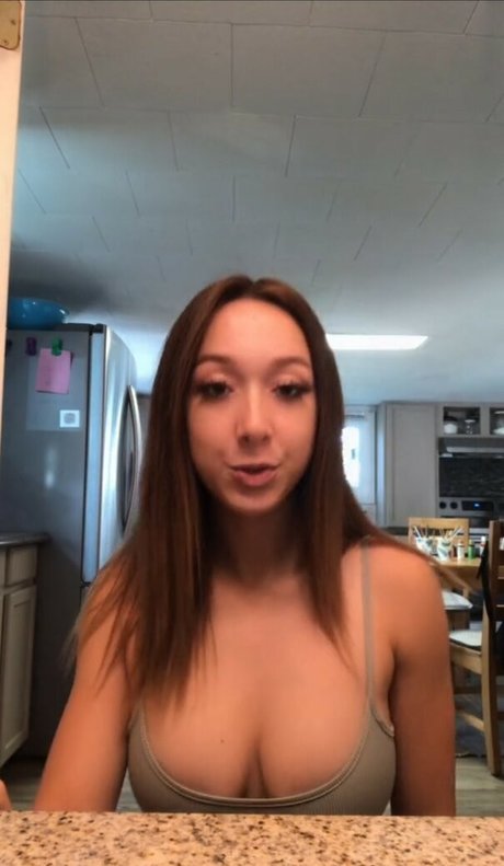 Presley Hine nudes leaked onlyfans