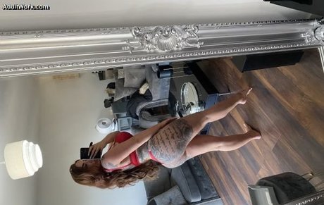 Louise McNamara only fans nude