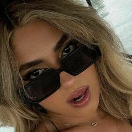 romitavlz onlyfans leaks