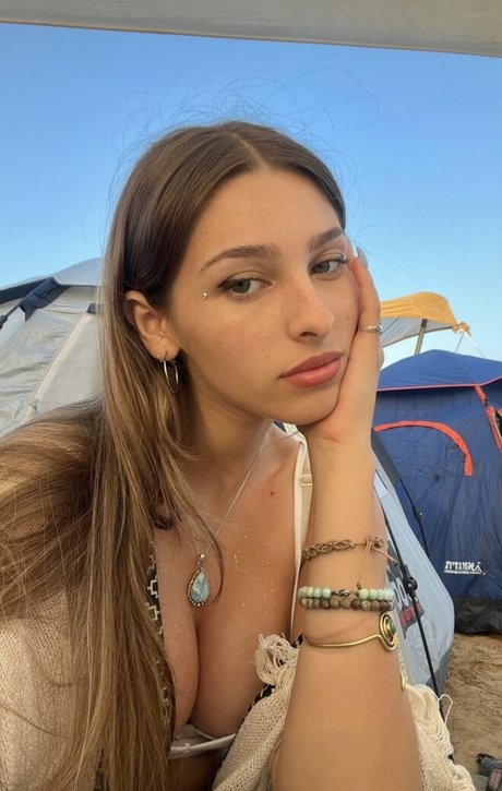 Ella Netzer onlyfans pics nude