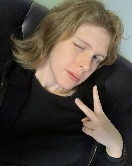 Acvalens naked onlyfans leak