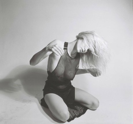 Elle Brittain onlyfans leak nudes