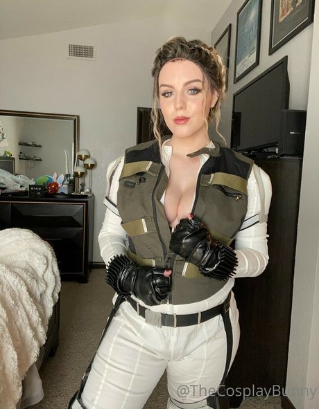 The Cosplay Bunny Profile image