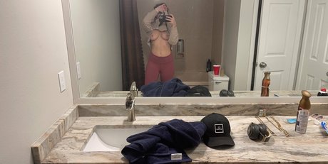 juustjuliaa2 leaked onlyfans.