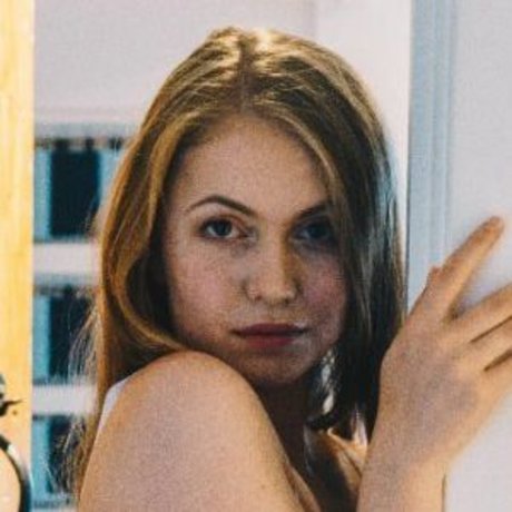 Olivia Tucker ass onlyfans