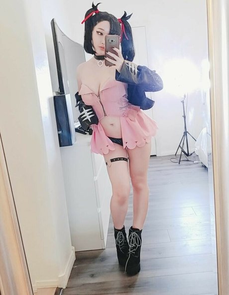 Rinnie Riot onlyfans nude leaks