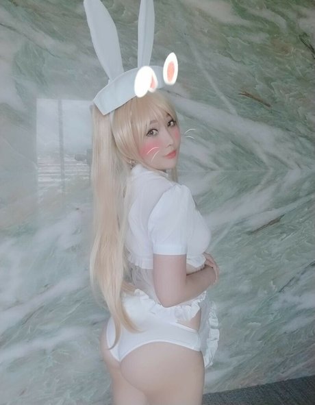 Rinnie Riot nude only fans