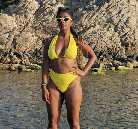 Dinusha onlyfans gratis