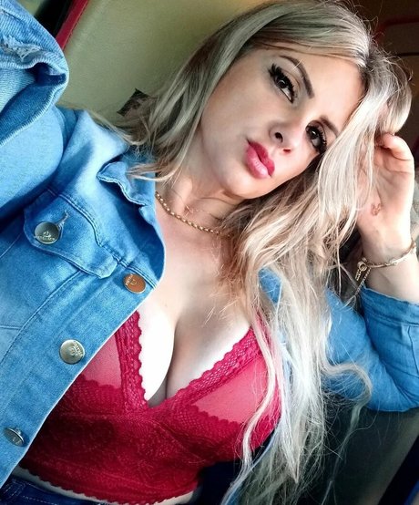 Felina Cris onlyfans naked pics