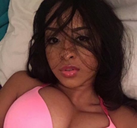 Nikkivictoria Profile image