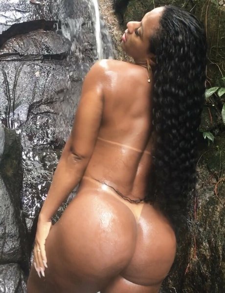 Vanessa Rodrigues nude onlyfans pics