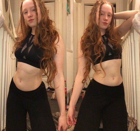 Lucie Rose Middleton onlyfans leaked photos
