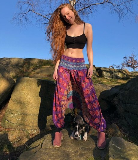 Lucie Rose Middleton onlyfans nude leaked