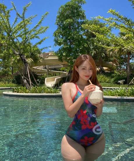 moon fit_ on onlyfans