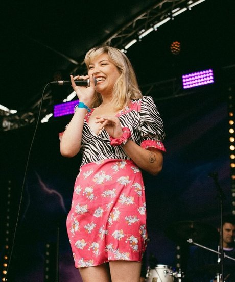 Cate Canning strip onlyfans