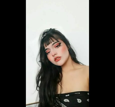 s sk8ter girl free onlyfans porn