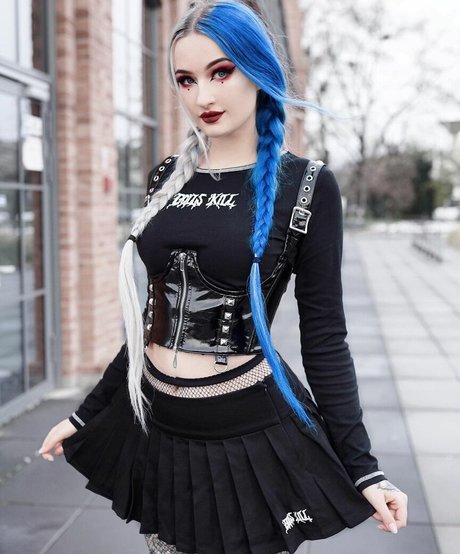 BlueAstrid only fans leaked