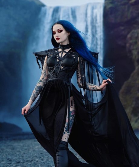 BlueAstrid onlyfans nude leaked