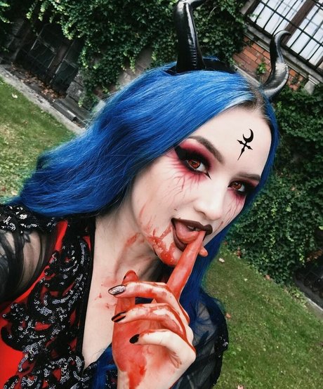 BlueAstrid nude onlyfans leaks