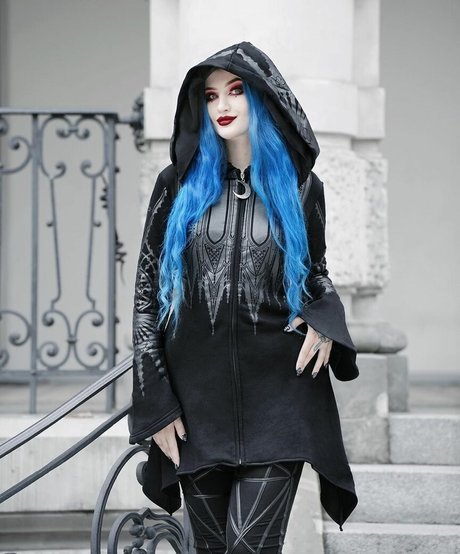 BlueAstrid Profile image