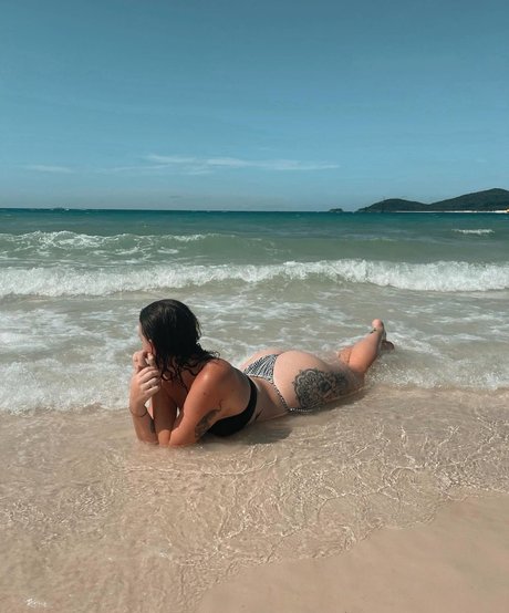 Eden MCK onlyfans post