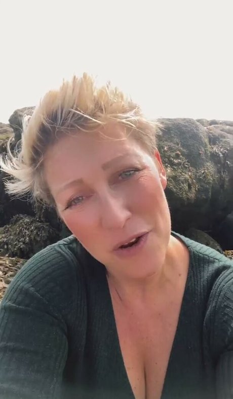 Becky Mantin onlyfans ass