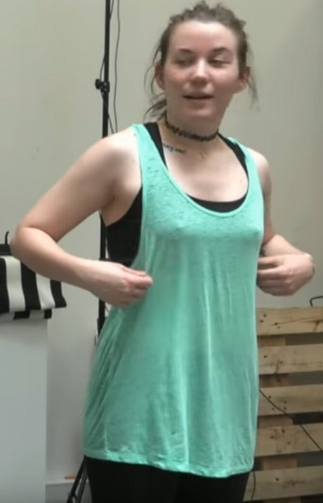 sexy mom onlyfans free sex shot