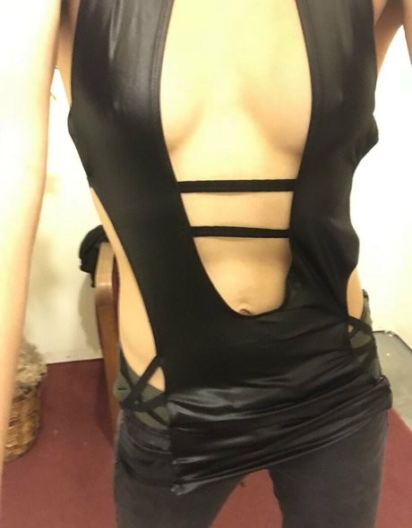 Lindsey Doe desnuda onlyfans