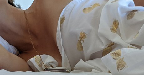 Lindsey Doe desnuda onlyfans