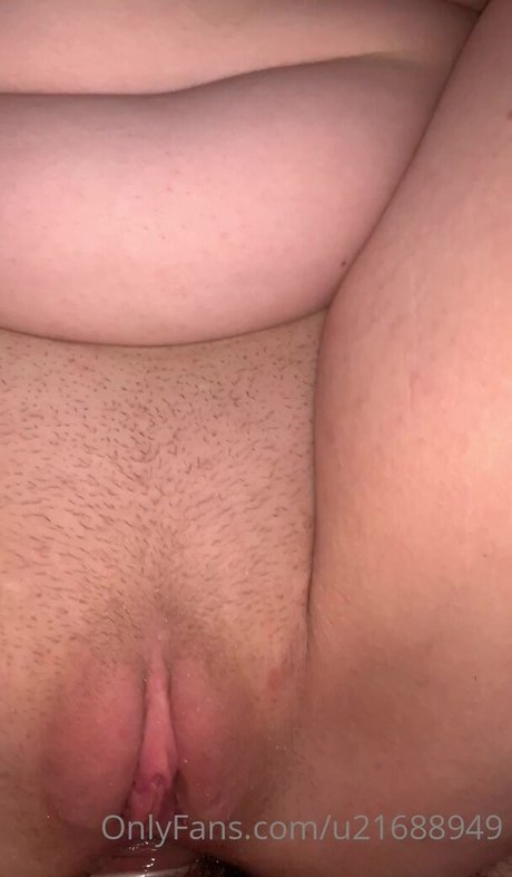 BrittSmith naked on onlyfans