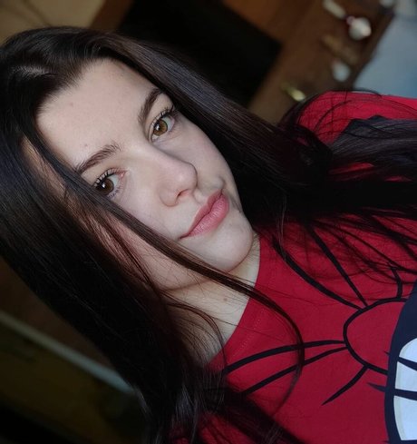 Gaby G ASMR onlyfans pics