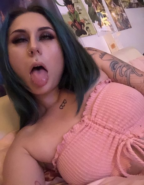 latina feet onlyfans beautiful naked glimpse