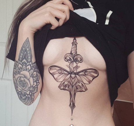 Lunar xo onlyfans nude photos