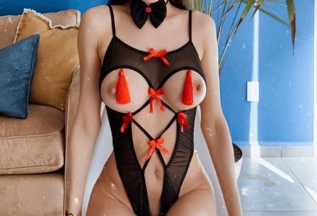 Valerie Wine onlyfans porno