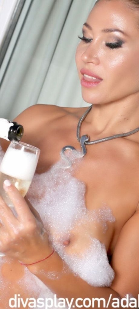 Adabel Guerrero onlyfans nude pics