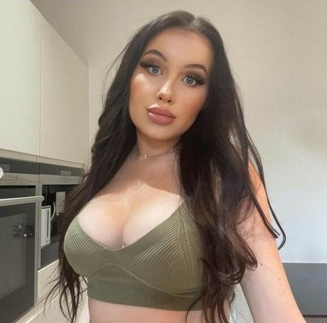 Kate Patterson nude leak onlyfans